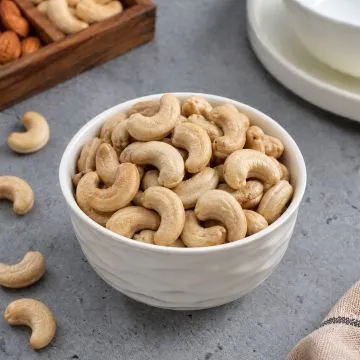 Cashews